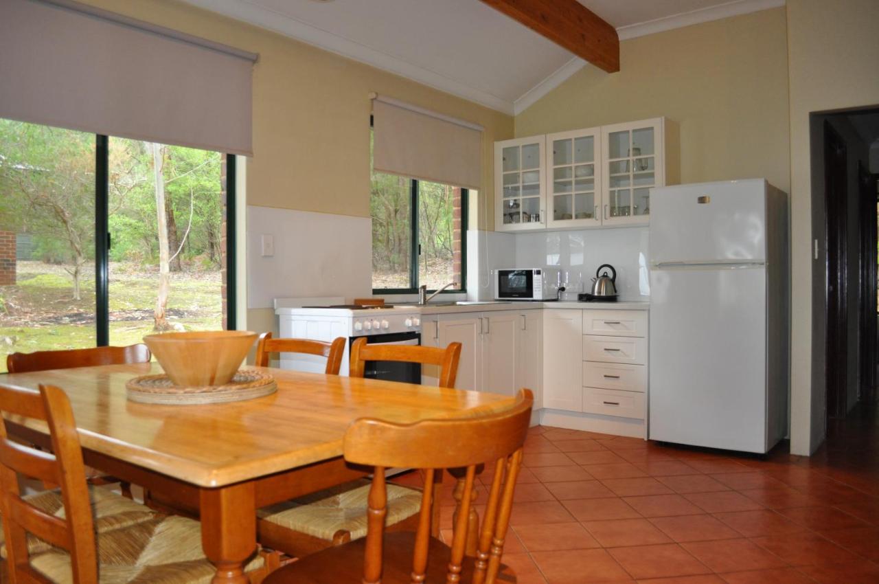 פרמברטון Karri Valley Chalets מראה חיצוני תמונה